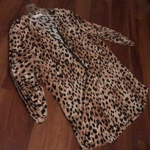 Calvin Klein ⭐️LIKE NEW⭐️ leopard blouse